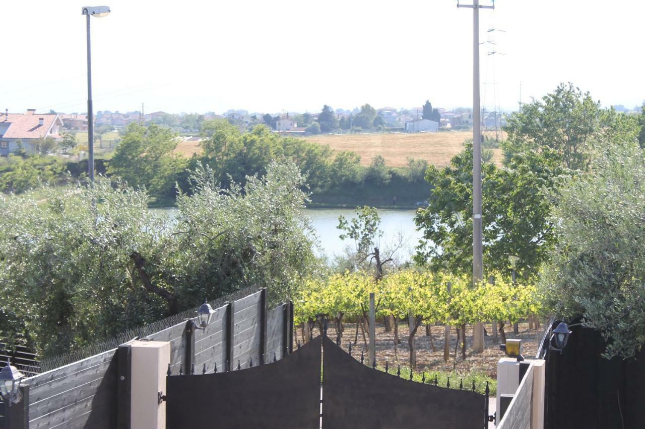 Il Nido Bed & Breakfast Roseto Degli Abruzzi Exterior photo